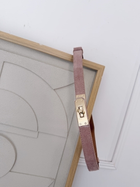 Pasek Herm skóra zamszowa naturalna Pudrowy